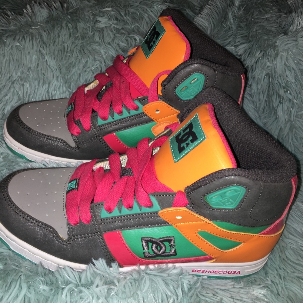 DC SHOES
